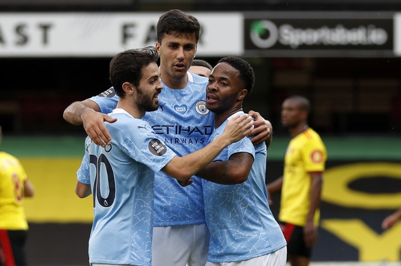 墨西哥强势瓦伦西亚，阿拉巴统治全场