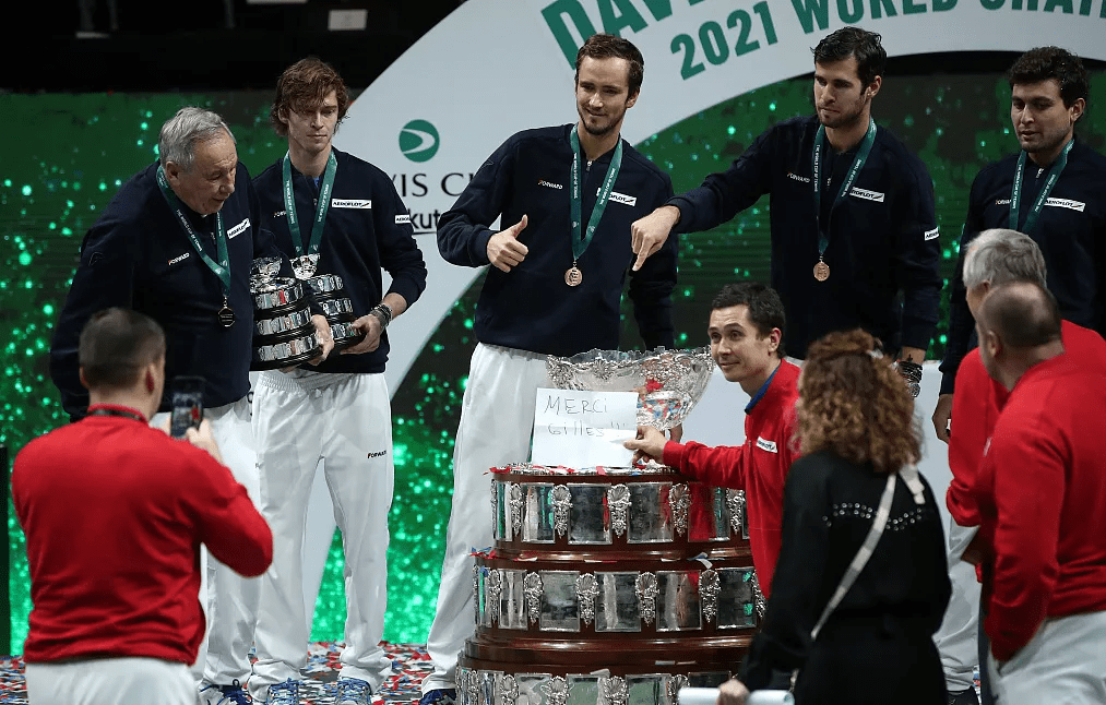 年终总决赛逆转戴维斯杯，鲁德刷新纪录