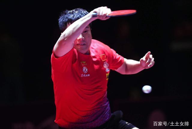 波兰队险胜中国队,许昕点燃赛场 波兰队险胜中国队,许昕点燃赛场