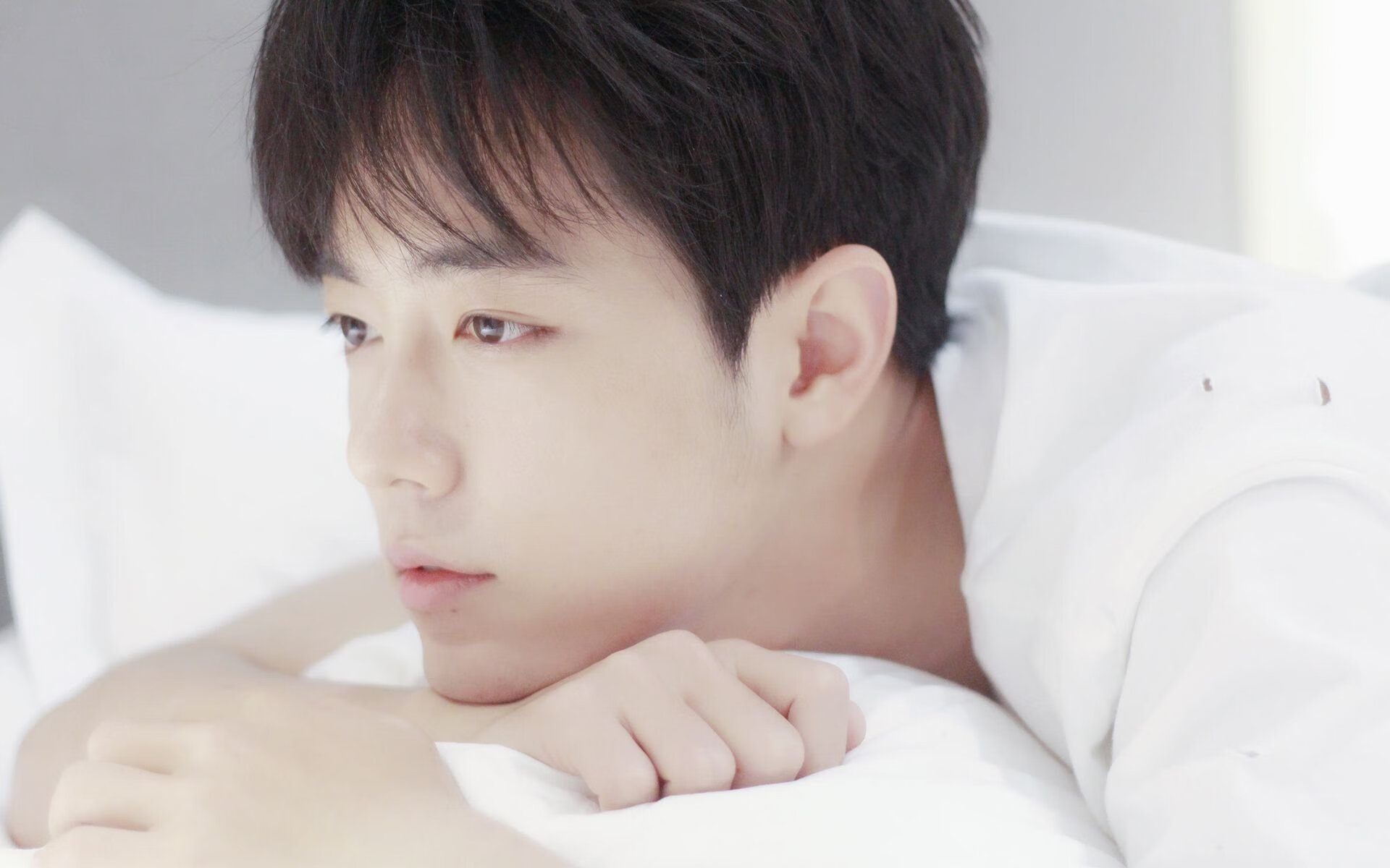 时空裂缝下的鏖战，当马刺遇上辽宁，周琦独挽天河