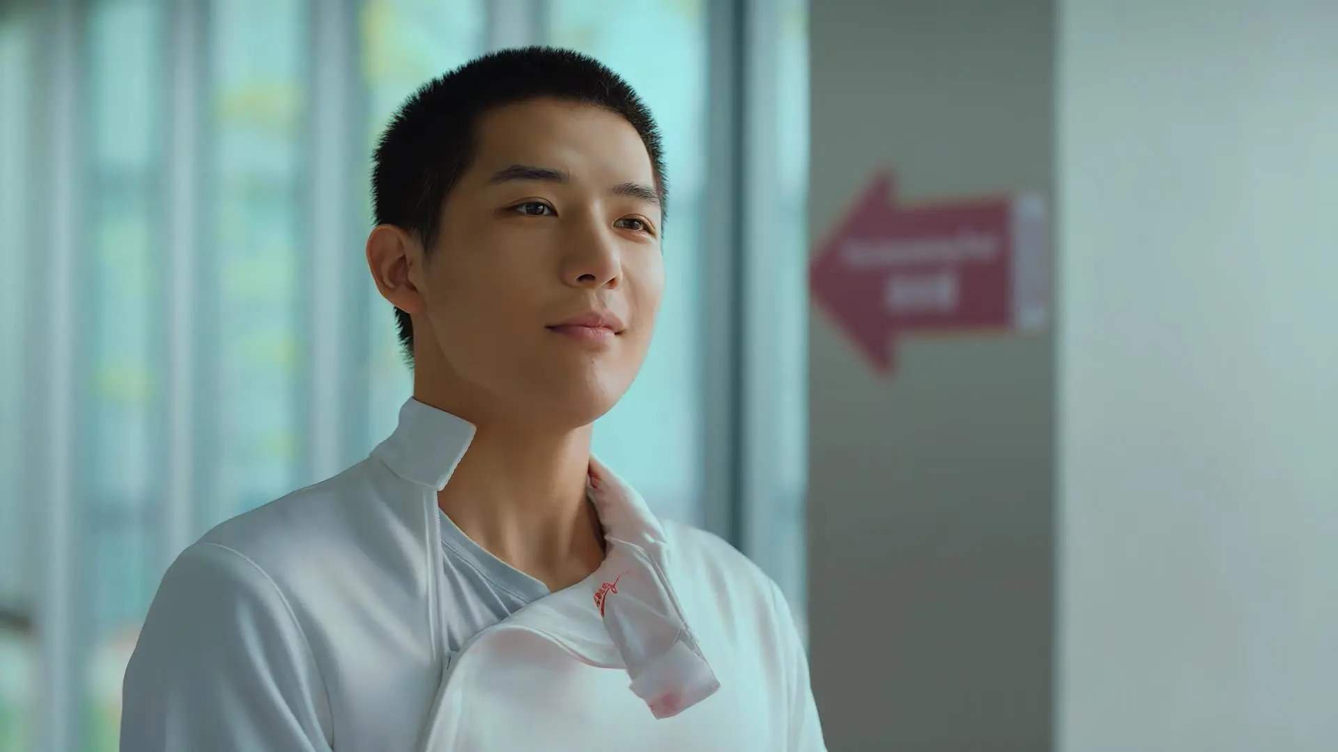 当森林狼压哨击败马刺，欧文在另一个赛场证明硬仗之王的无声宣言