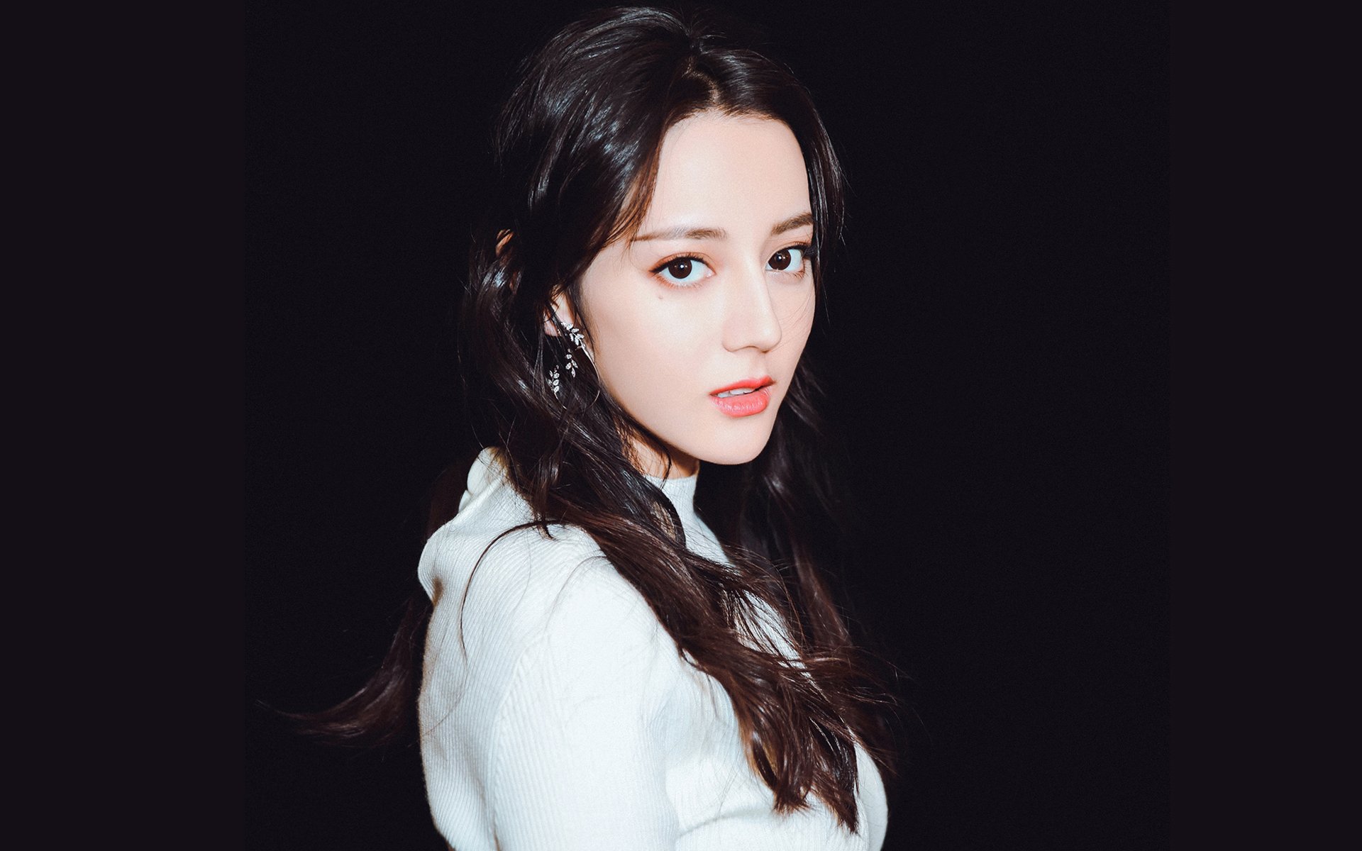 当沙漠雄鹰遇见红牛风暴，一场跨越界限的表演，与基米希无人可挡的进攻艺术