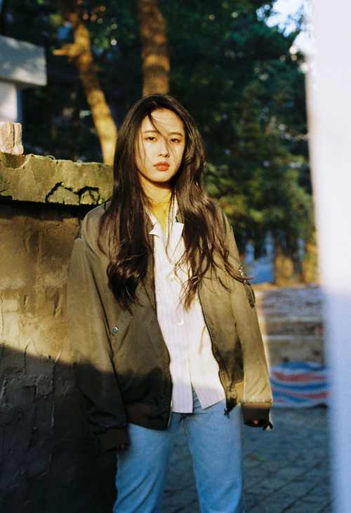 戈麦斯让乌拉圭防线集体梦游！这场1v11的魔术秀，定义了足球之美