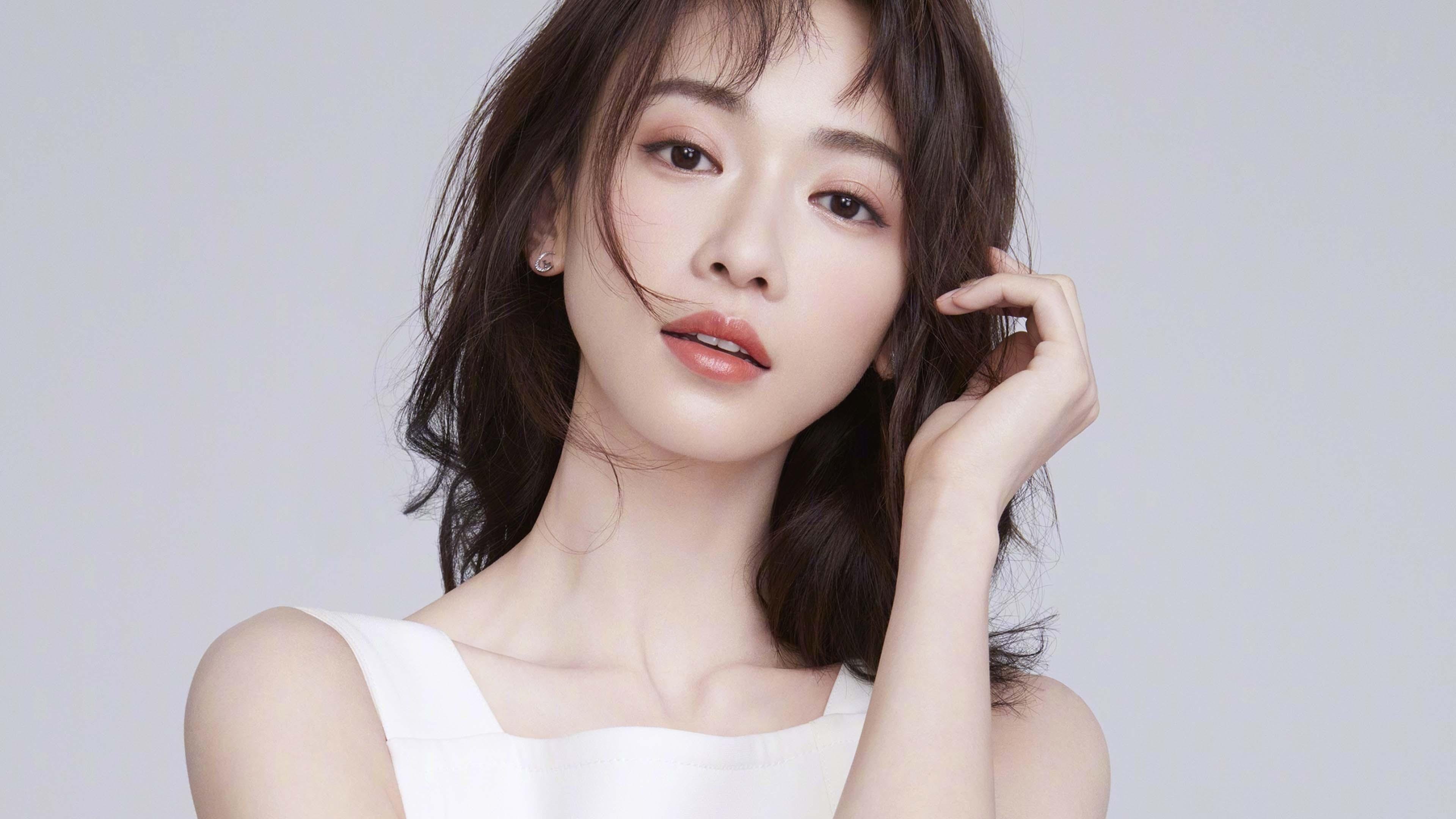 足球的双面，镌刻与颠覆—德布劳内里程碑与瑞士掀翻瑞典之夜