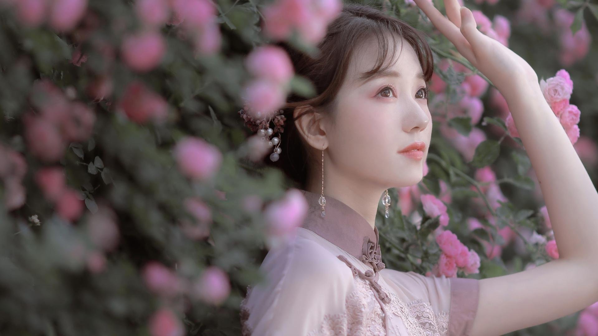 个人神迹与团队奇迹，当萨拉赫统治赛场，比利亚雷亚尔改写剧本